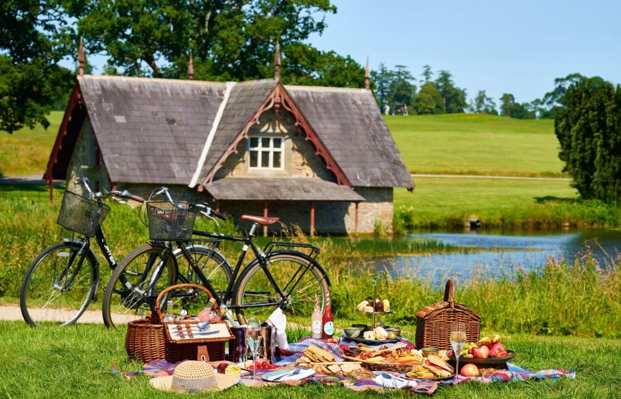 Carton House A Fairmont Managed Hotel Мейнут Екстер'єр фото A picnic in the UK